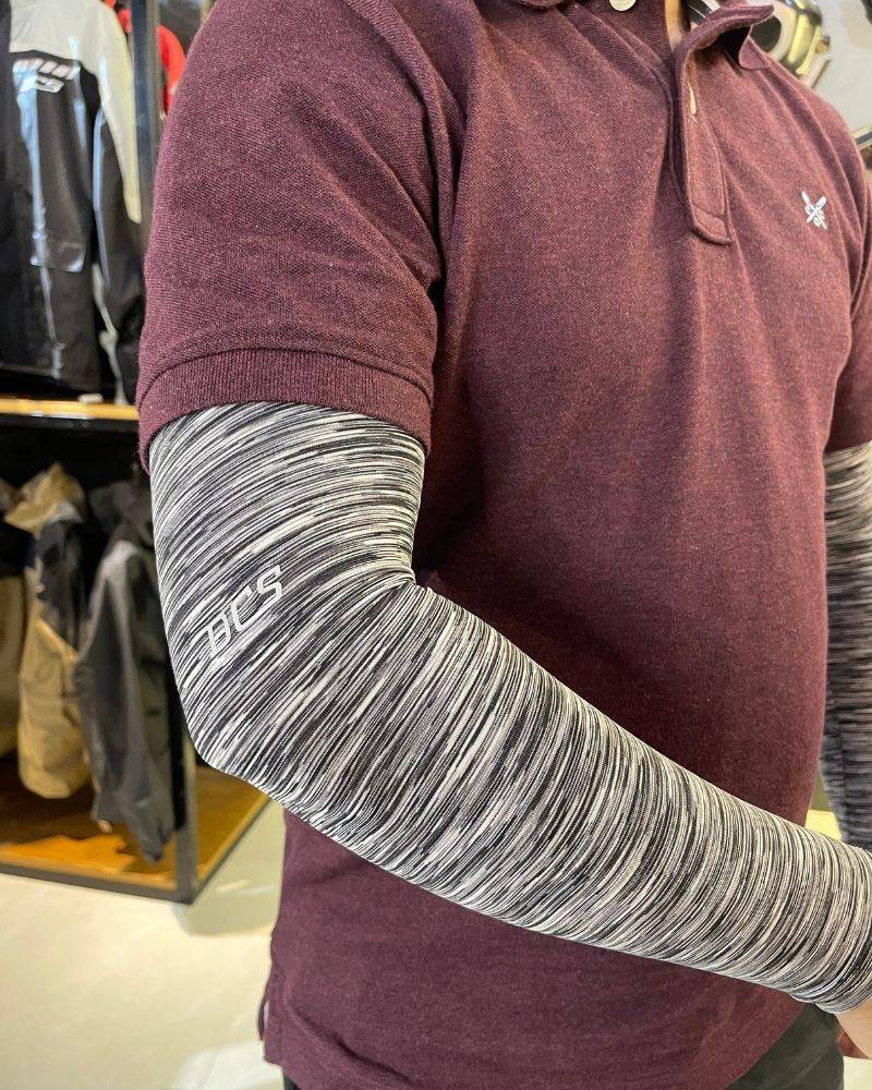 DCS Hand Sleeves Regular